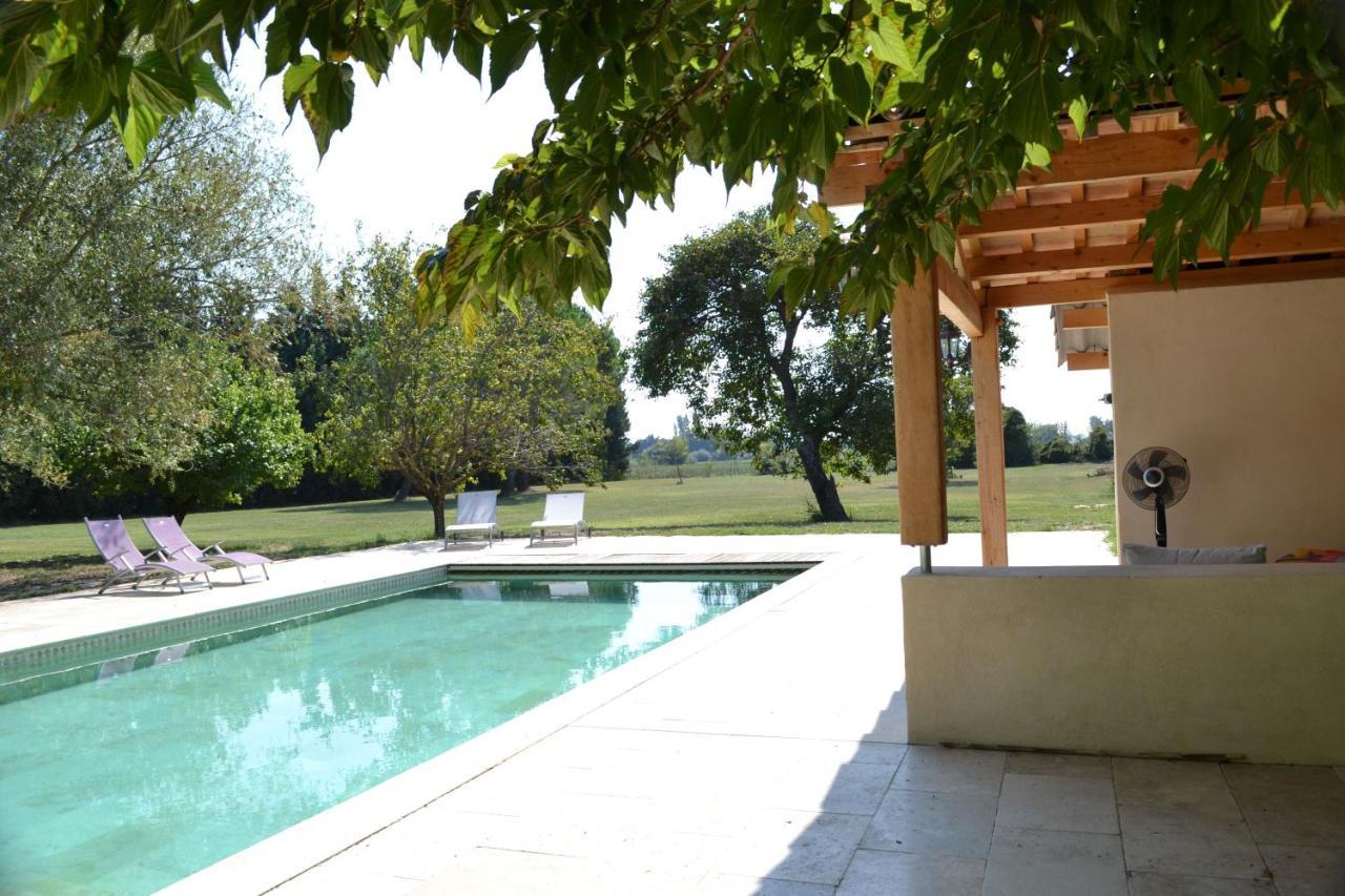 Chambres D Hotes De Charme Dans Mas La Souvine Du 17Eme, Chambres Climatisees Bedarrides Exterior photo